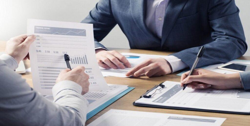 consultoría financiera en el reino unido